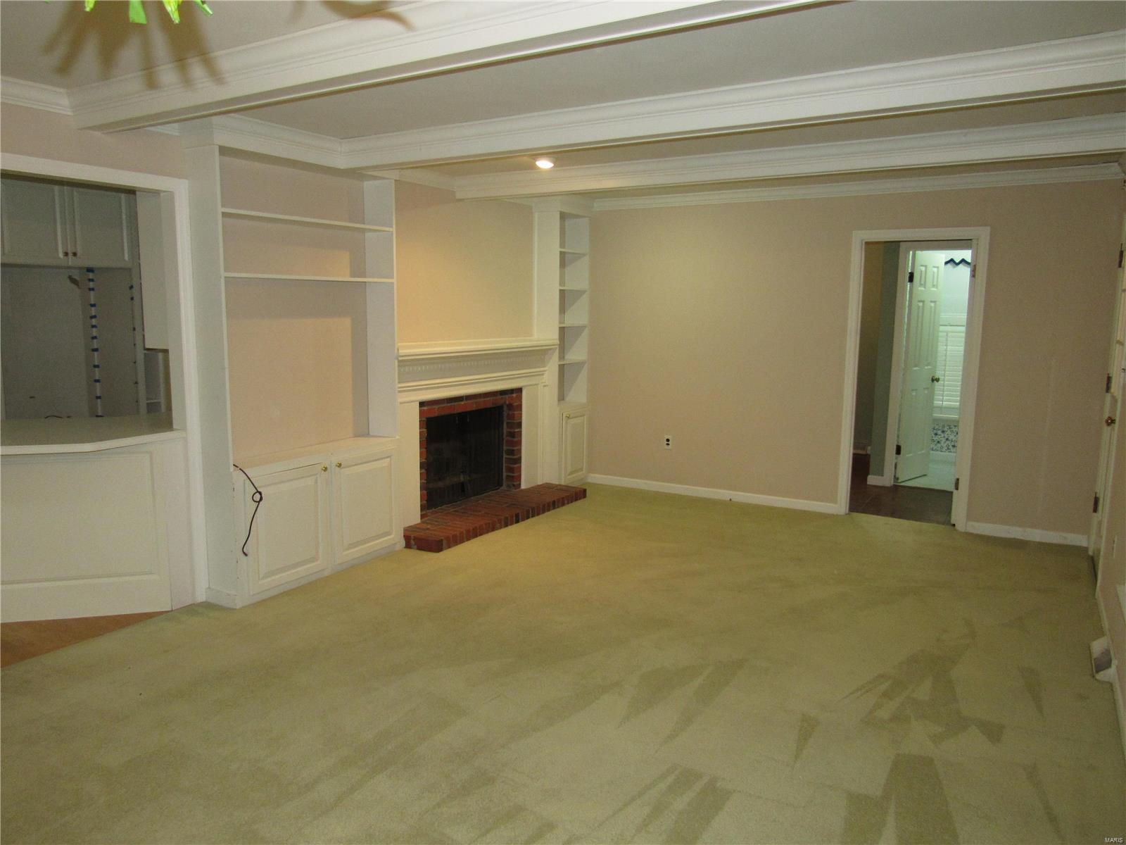 4424 Thatcher Road Alton, IL 62002 - Photo 11 of 30