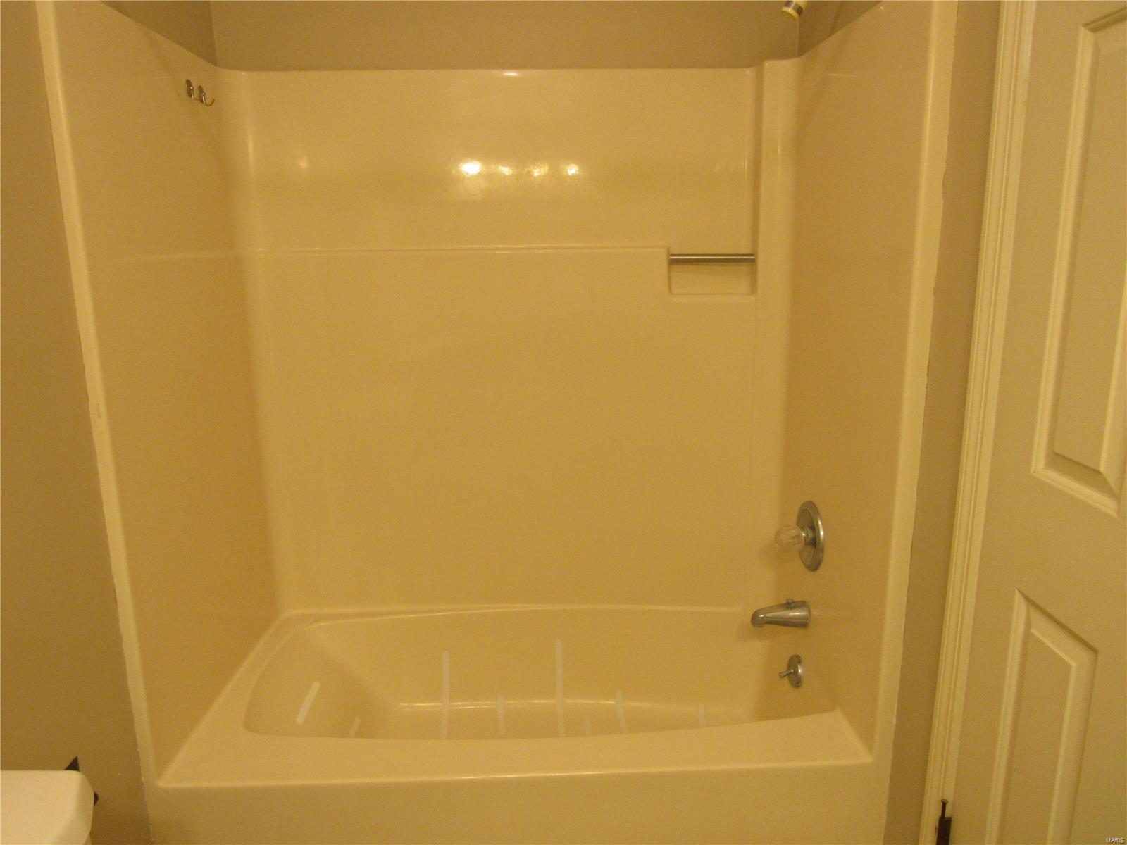 4424 Thatcher Road Alton, IL 62002 - Photo 24 of 30