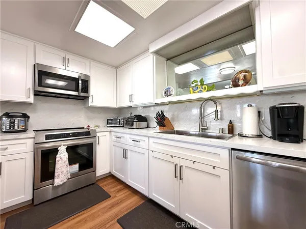 $599,000 | 13451 St Andrews Drive, Unit M5124L, Seal Beach, CA 90740