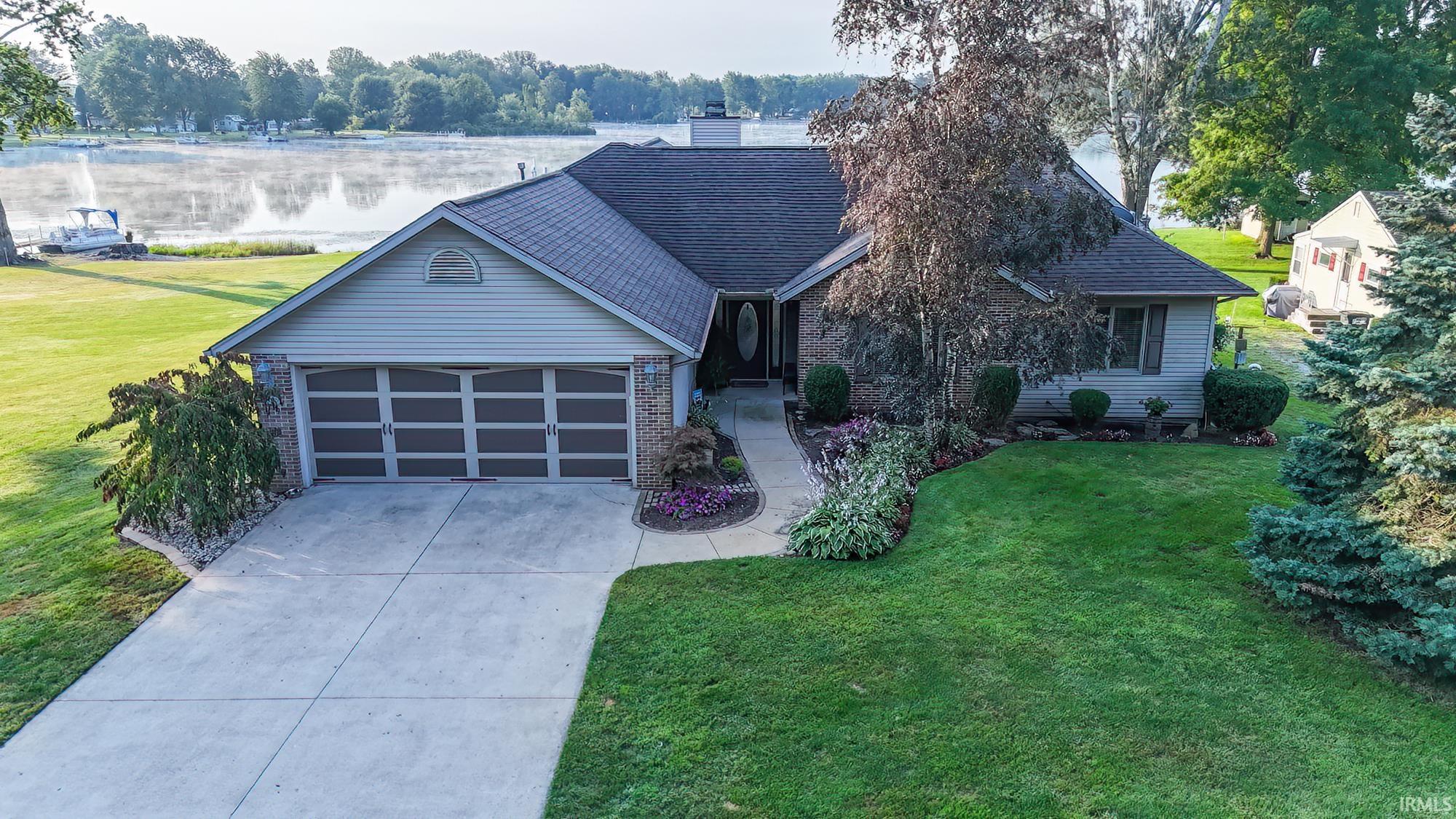 1055 South 495 East Lagrange, IN 46761 - Photo 2 of 33