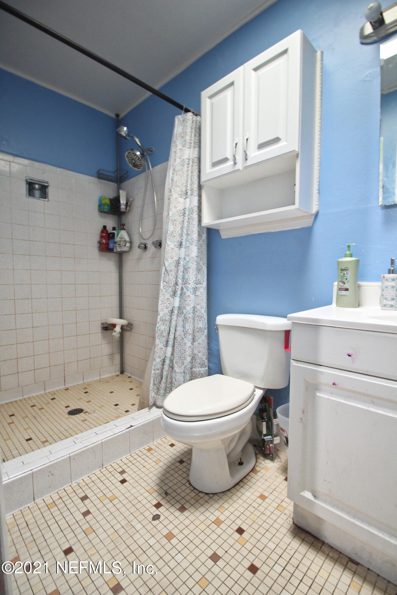 5718 Porsche Road Jacksonville, FL 32244 - Photo 12 of 21 master bath