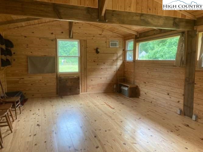 215 Hodges Road Boone, NC 28607 - Photo 3 of 3 Gallery Image 3