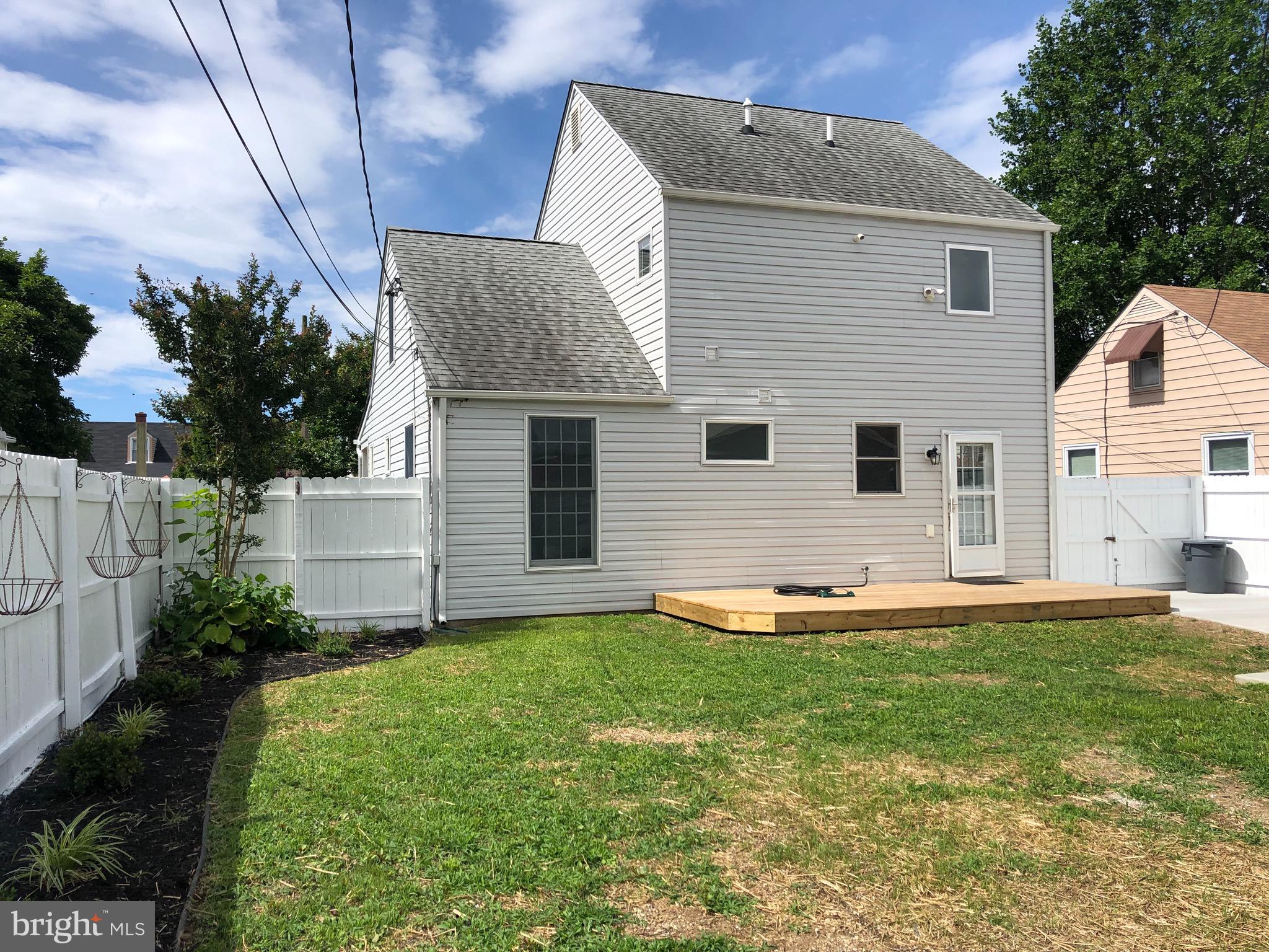 8228 Longpoint Road Baltimore, MD 21222 - Photo 19 of 22