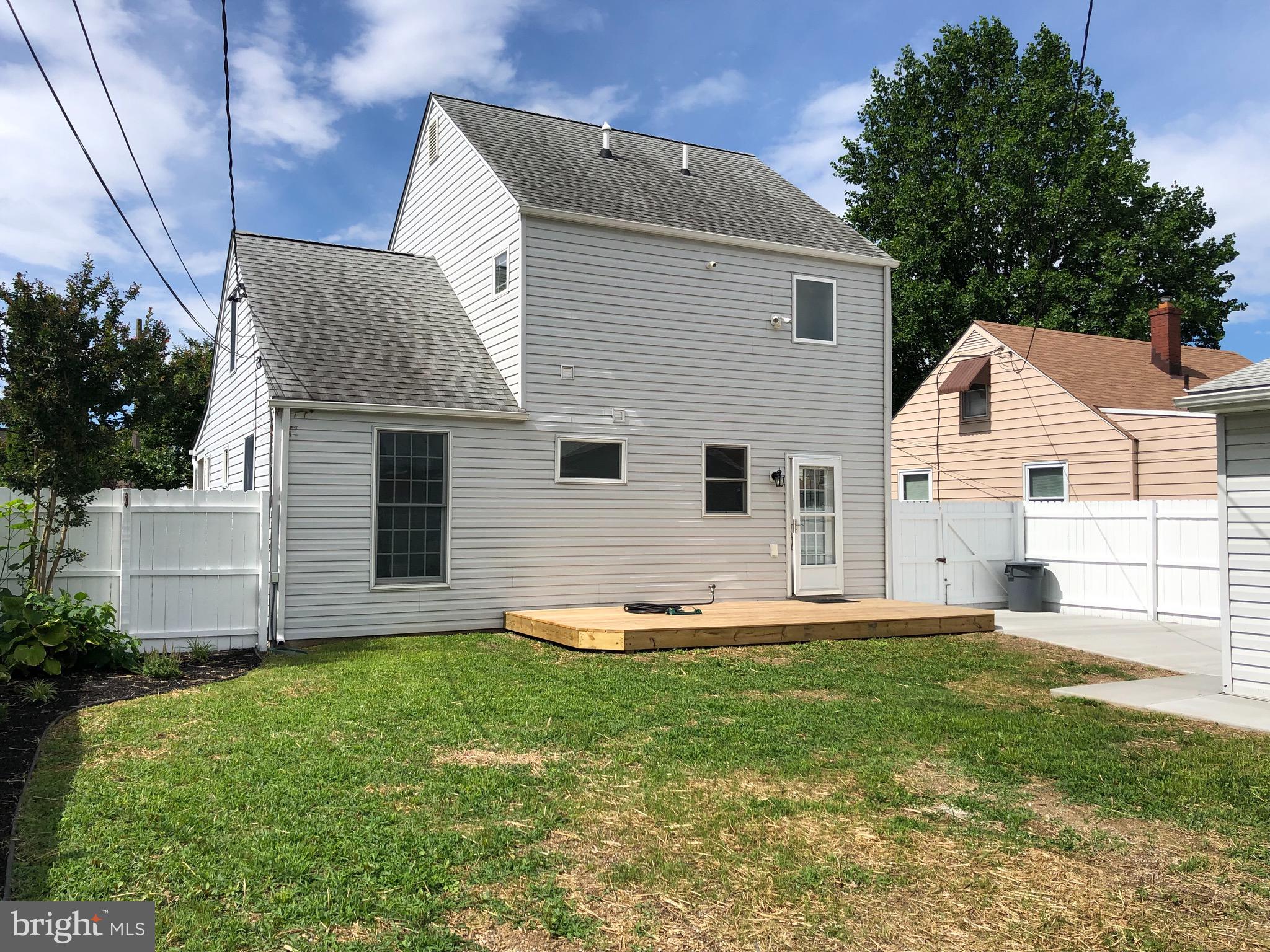 8228 Longpoint Road Baltimore, MD 21222 - Photo 20 of 22