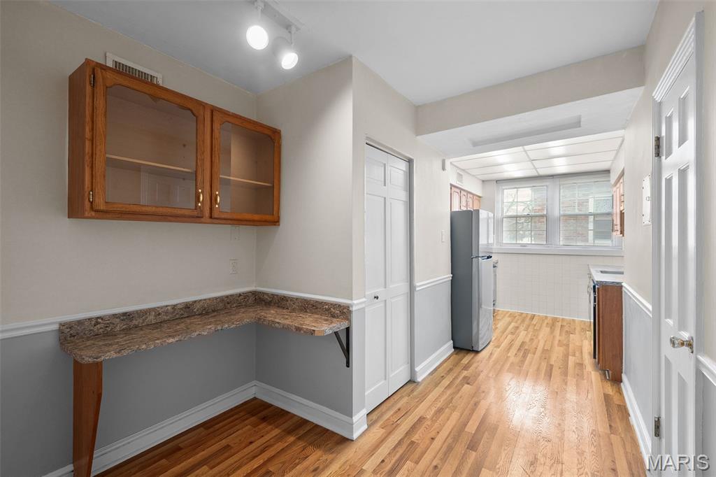 7545 Wellington Way, Unit 2B St. Louis, MO 63105 - Photo 18 of 41