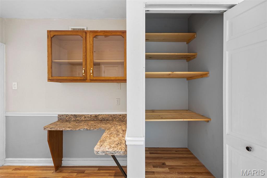 7545 Wellington Way, Unit 2B St. Louis, MO 63105 - Photo 20 of 41