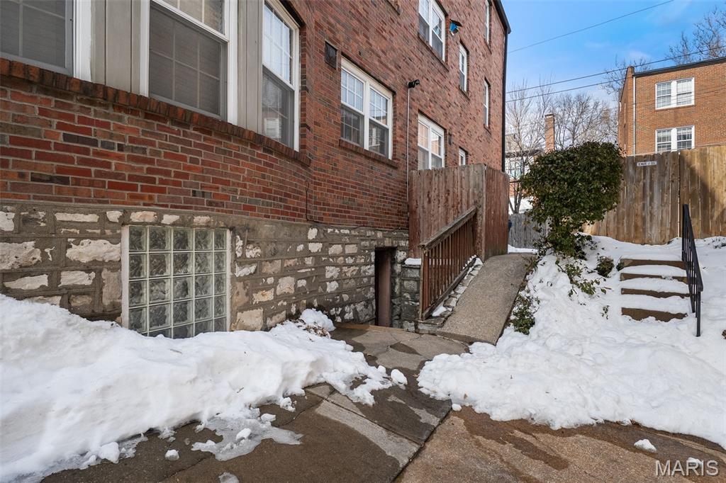 7545 Wellington Way, Unit 2B St. Louis, MO 63105 - Photo 33 of 41