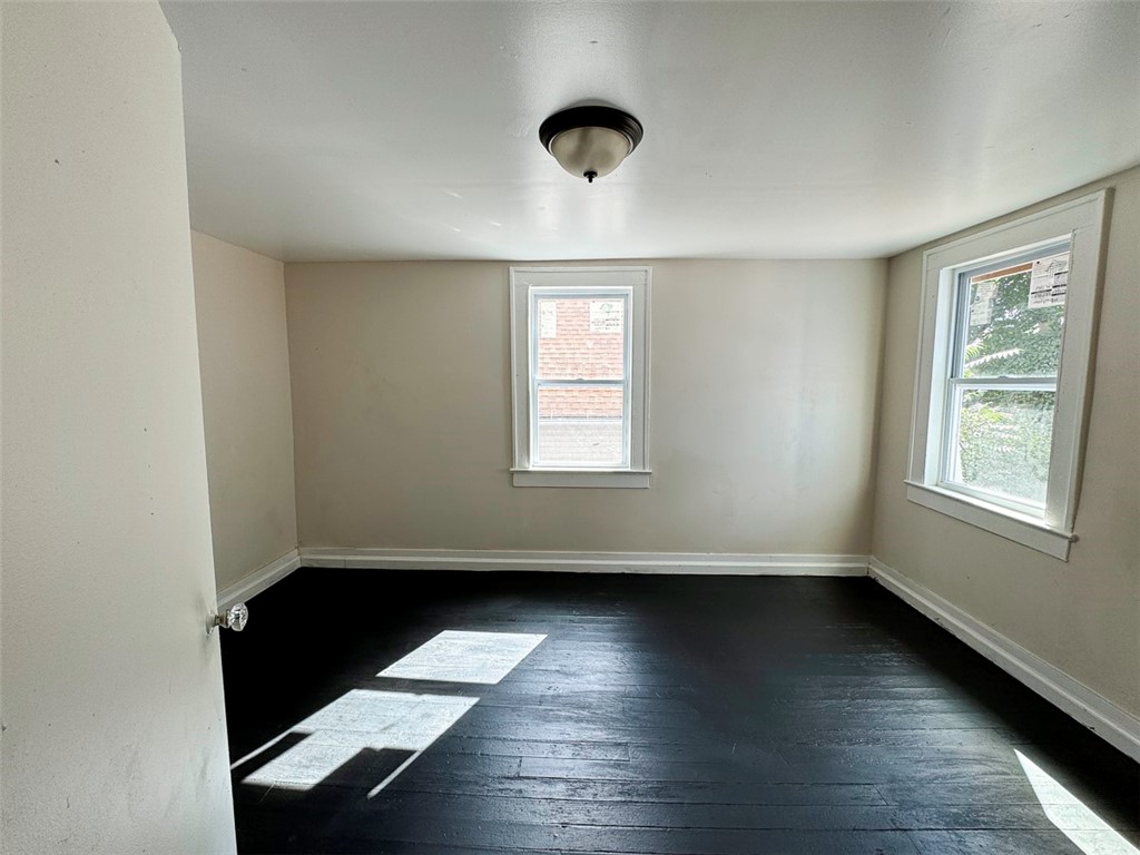 9 Riley Park Rochester, NY 14606 - Photo 18 of 23