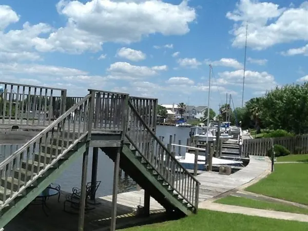 $1,550 | 820 Marina Drive, Unit 304, Slidell, LA 70458
