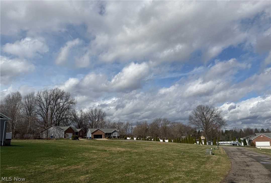 Anna Circle Struthers, OH 44471 - Photo 7 of 9