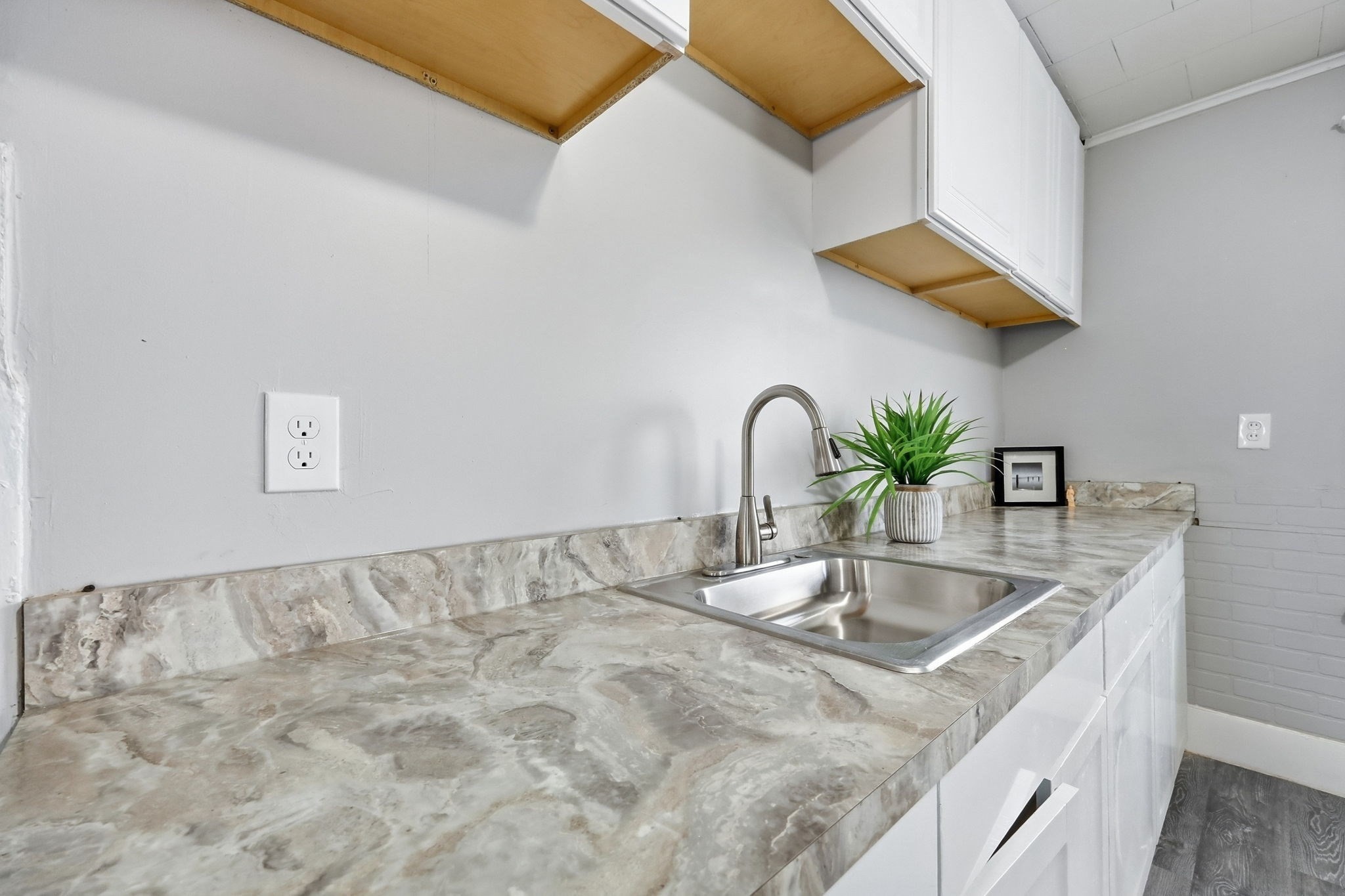 20 Rathburn Street Chicopee, MA 01020 - Photo 28 of 32 Gallery Image 28