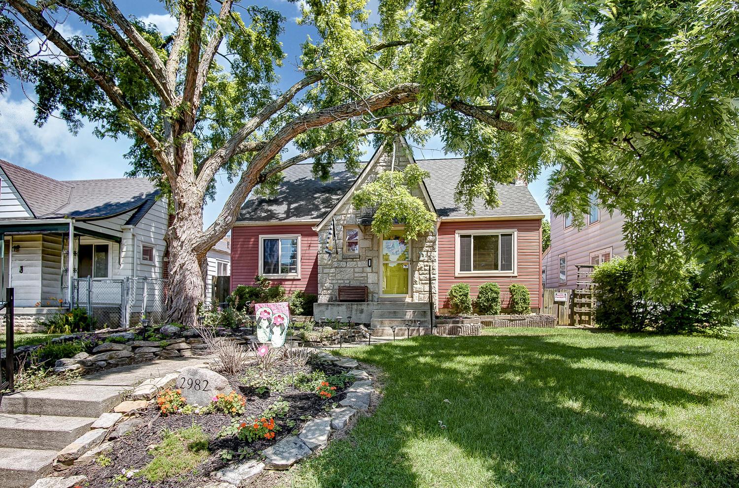 2982 Parkside Road Columbus, OH 43204 - Photo 2 of 23 Gallery Image 2