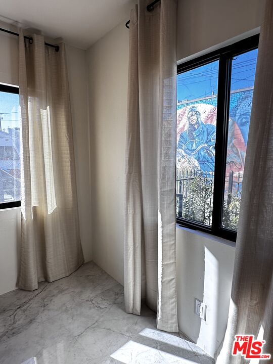 643 North Vista Street Los Angeles, CA 90036 - Photo 13 of 51 a view of front door