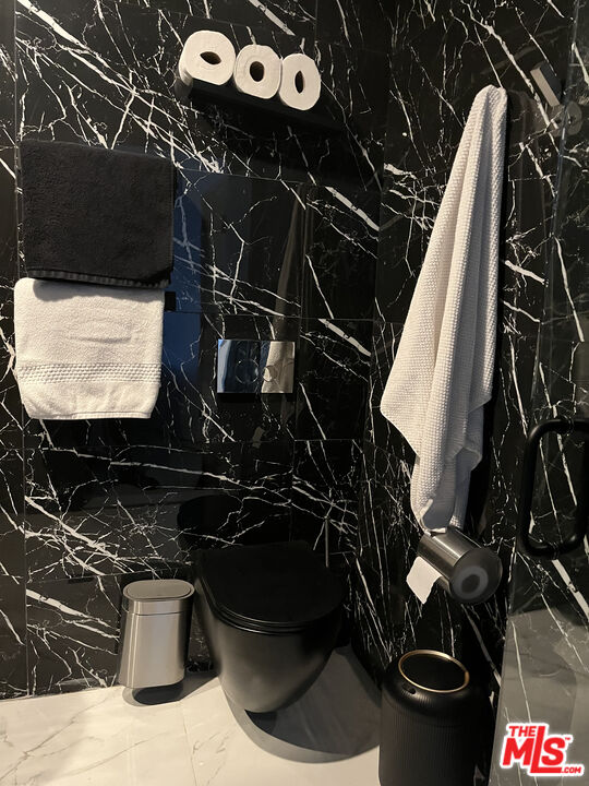 643 North Vista Street Los Angeles, CA 90036 - Photo 41 of 51 a close view of water heater