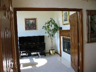 7565 Jackman Road Temperance, MI 48182 - Photo 7 of 18 819089-6.JPG