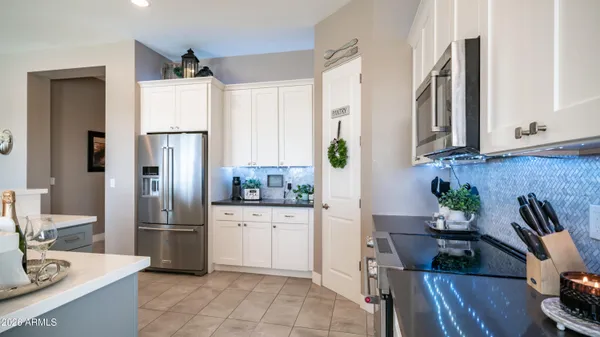 $1,200,000 | 38710 North 15th Avenue, Phoenix, AZ 85086