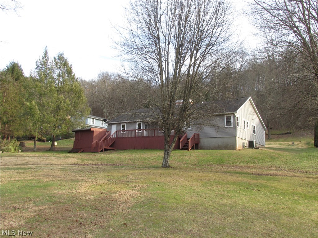 33 Mound Manor Road St. Marys, WV 26170 - Photo 3 of 15