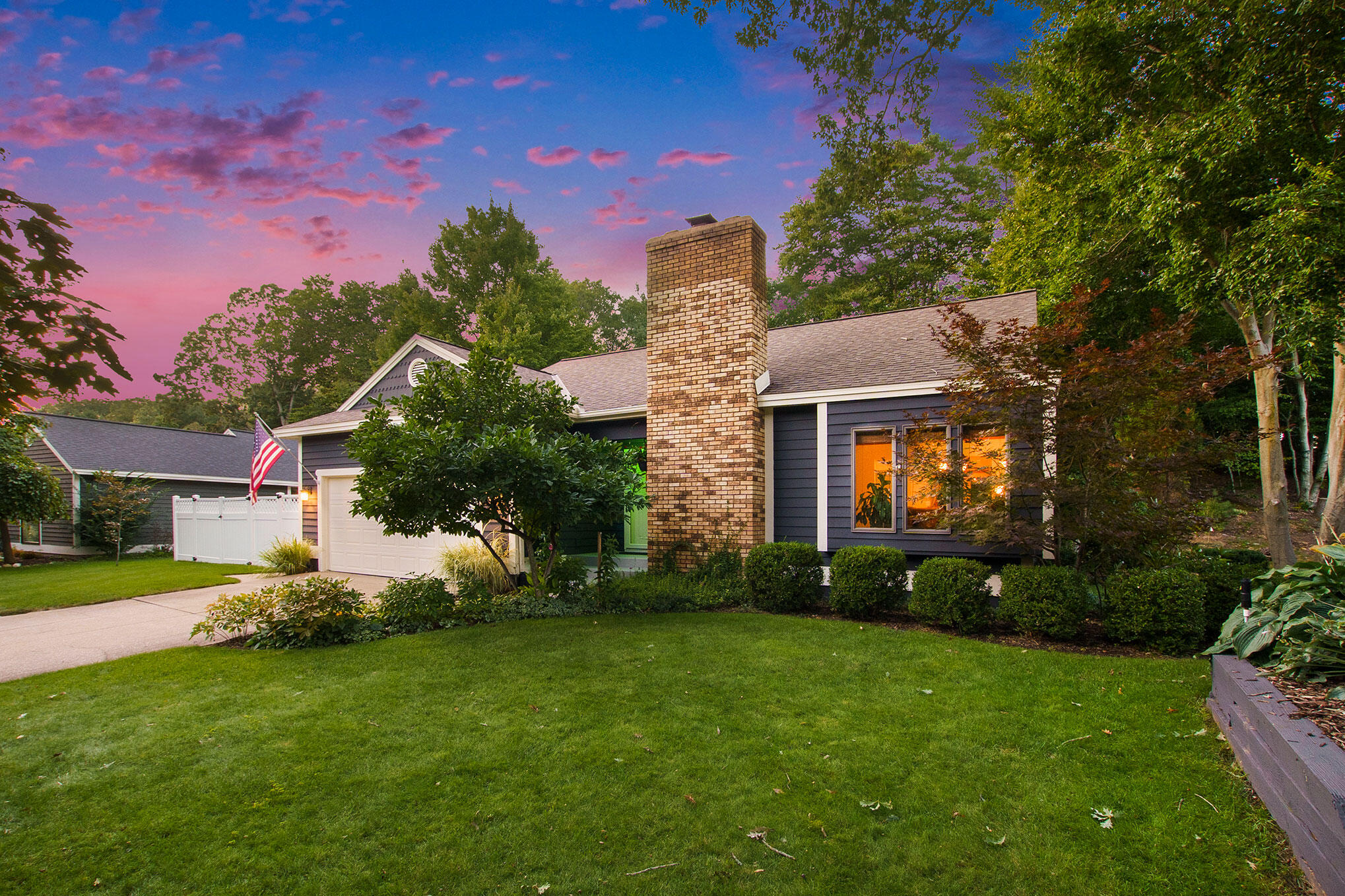 18591 Aztec Drive Spring Lake, MI 49456 - Photo 2 of 42 DSC00088