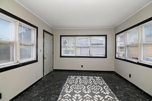 $125,000 | 729 Webster Circle West, Kankakee, IL 60901