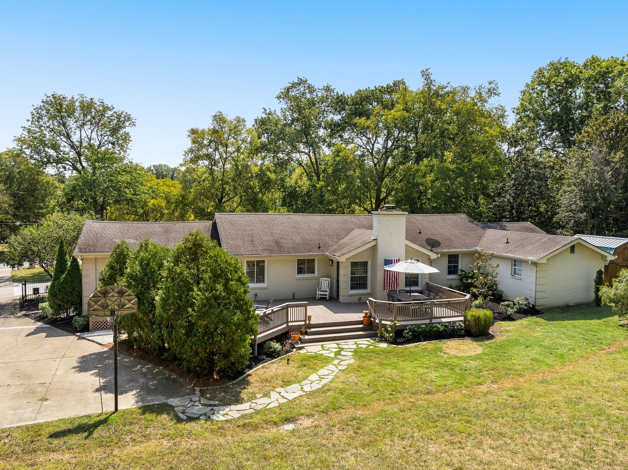 6320 Torrington Road Nashville, TN 37205 - Photo 25 of 26
