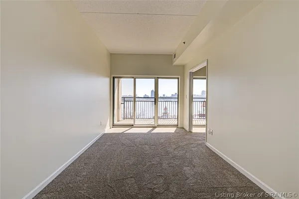 $244,900 | 1 Riverpointe Plaza, Unit 518, Jeffersonville, IN 47130