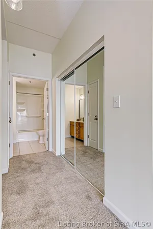 $244,900 | 1 Riverpointe Plaza, Unit 518, Jeffersonville, IN 47130