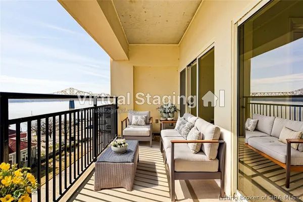 $244,900 | 1 Riverpointe Plaza, Unit 518, Jeffersonville, IN 47130