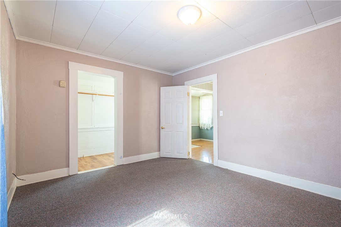 363 Southwest 9th Street Chehalis, WA 98532 - Photo 6 of 17 Gallery Image 6