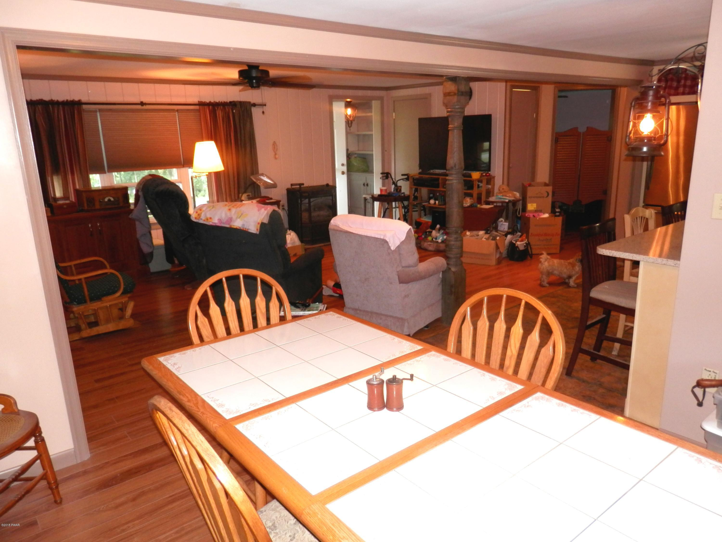 250 Swamp Brook Road Hawley, PA 18428 - Photo 13 of 35 DINING AREA