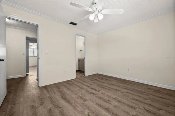 $1,800 | 3700 South Beneva Road, Sarasota, FL 34232