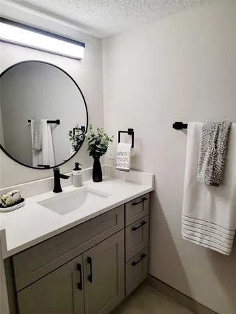 $1,800 | 3700 South Beneva Road, Sarasota, FL 34232