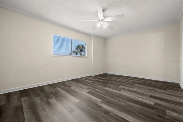 $1,800 | 3700 South Beneva Road, Sarasota, FL 34232