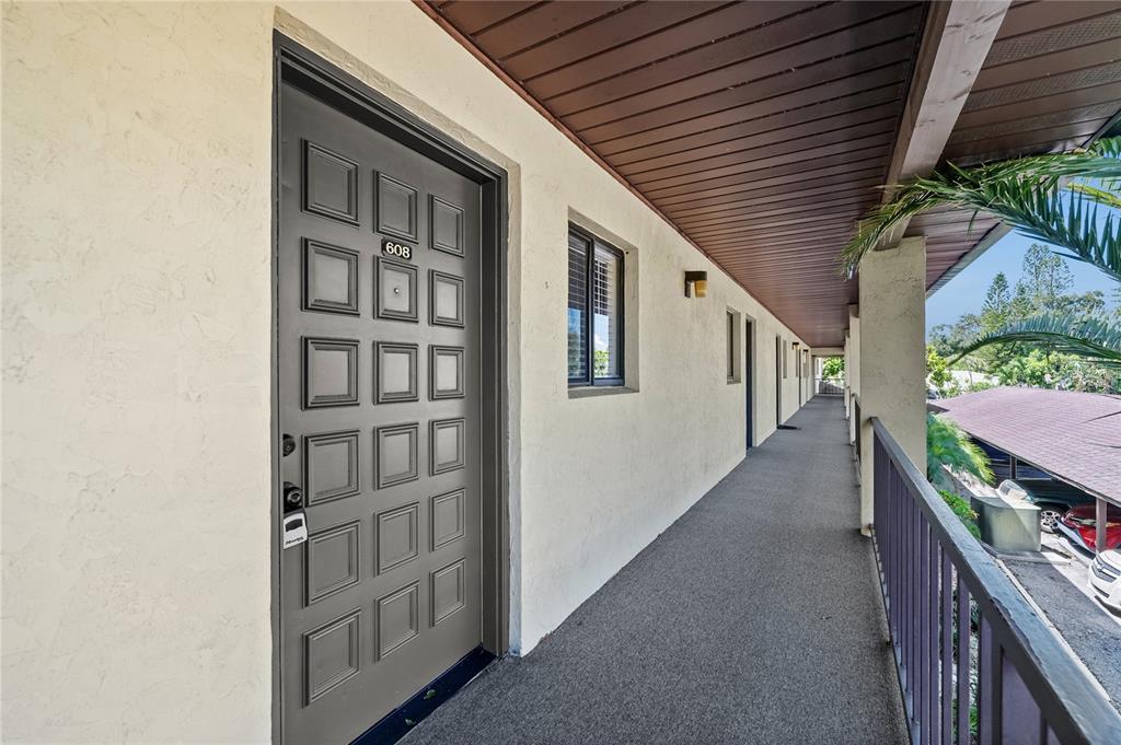 3700 South Beneva Road Sarasota, FL 34232 - Photo 5 of 29