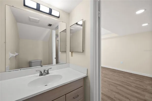 $1,800 | 3700 South Beneva Road, Sarasota, FL 34232