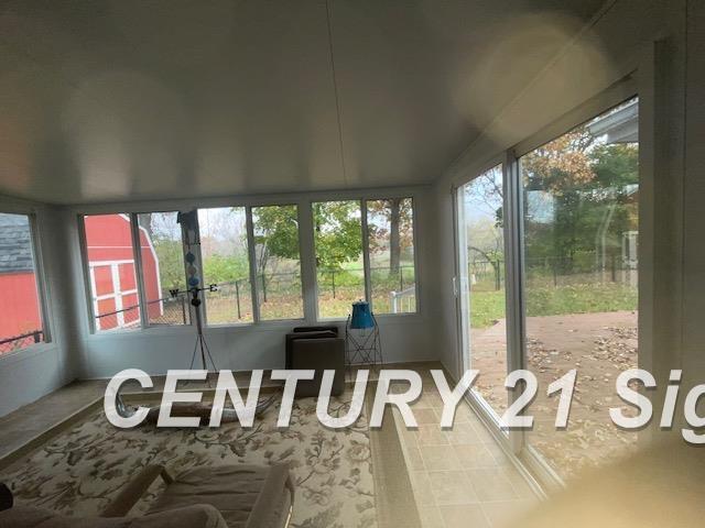 429 Morrish Road Flushing, MI 48433 - Photo 18 of 24 50127023-16.JPG