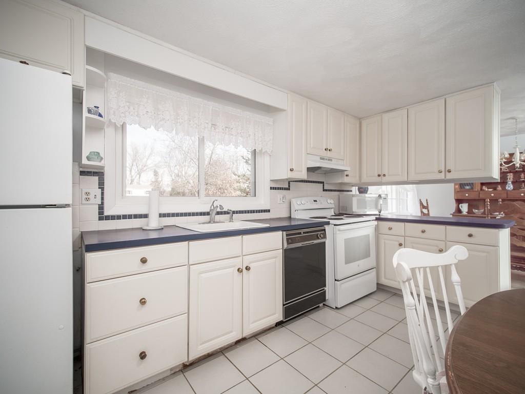 16 Cornell Road Danvers, MA 01923 - Photo 4 of 30 Gallery Image 4