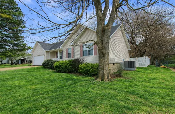 $225,000 | 841 Mosswood Drive, Union City, TN 38261