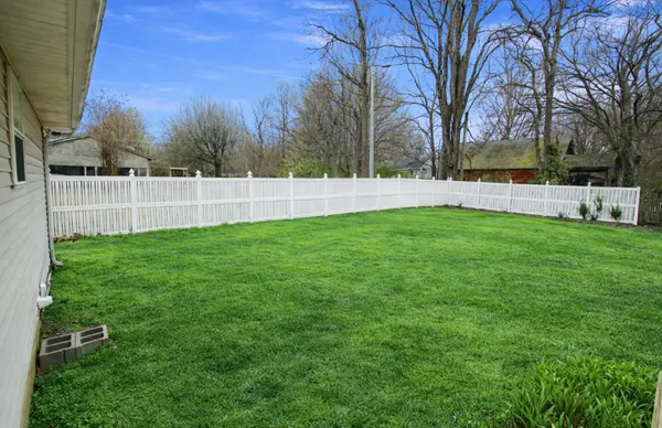 $225,000 | 841 Mosswood Drive, Union City, TN 38261