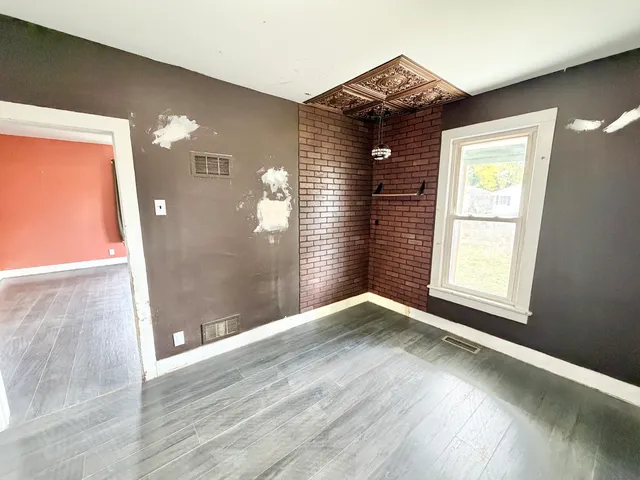 $184,900 | 423 West 4th Street, Byron, IL 61010