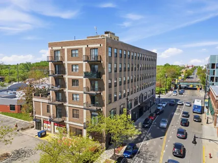 $160,000 | 1791 West Howard Street, Unit 302, Chicago, IL 60626