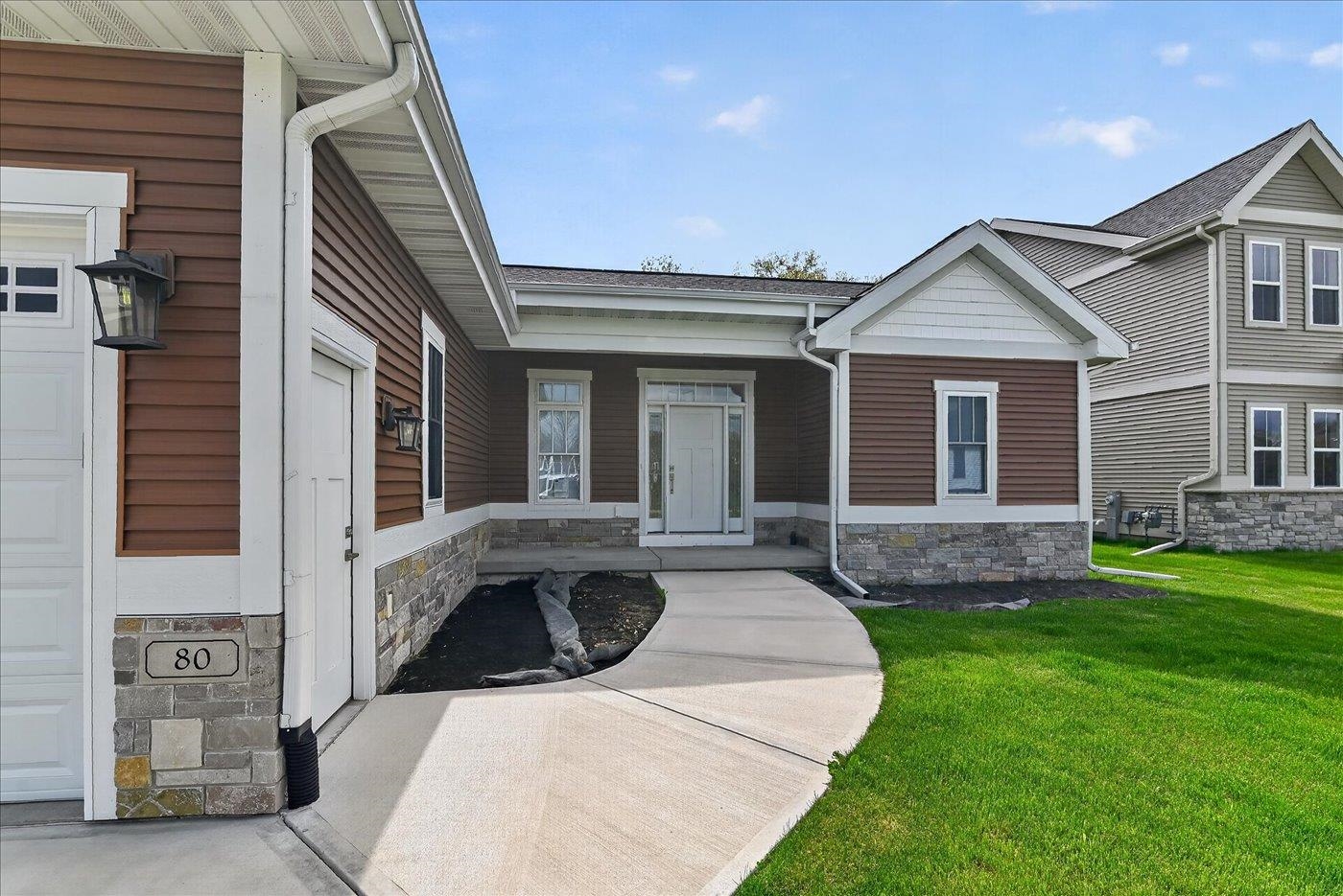 80 Oak Ridge Trail Deerfield, WI 53531 - Photo 4 of 63