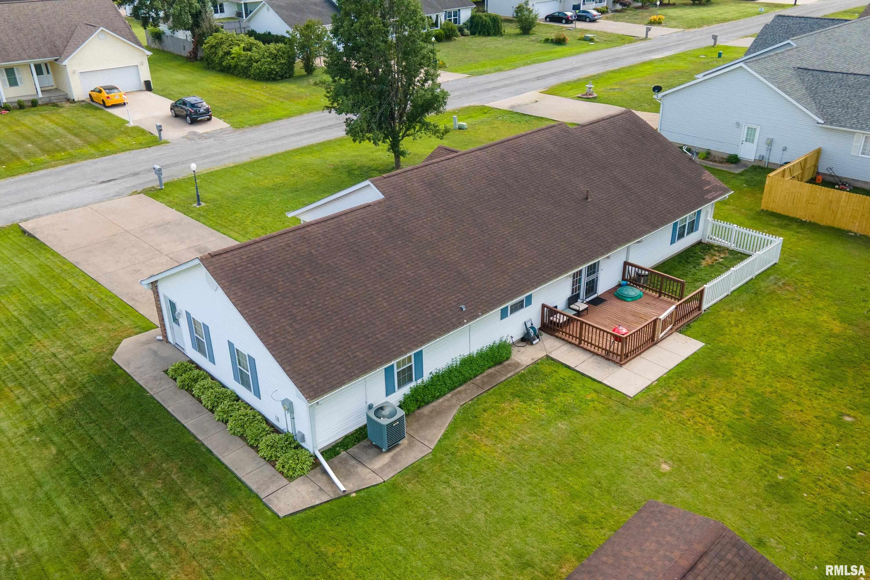 307 Evergreen Trail Herrin, IL 62948 - Photo 31 of 33