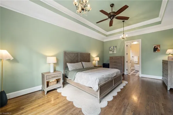 $1,050,000 | 6641 Linville Ridge Drive, Oak Ridge, NC 27310