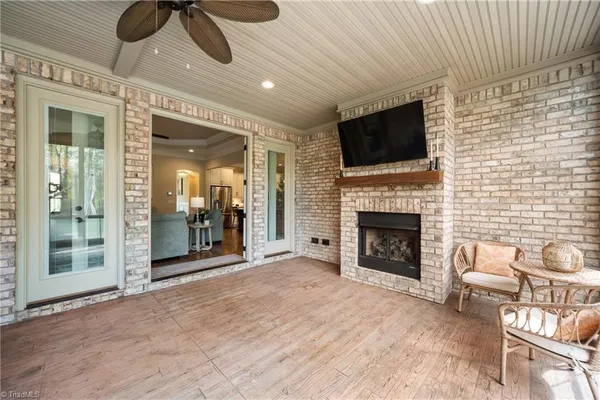 $1,050,000 | 6641 Linville Ridge Drive, Oak Ridge, NC 27310