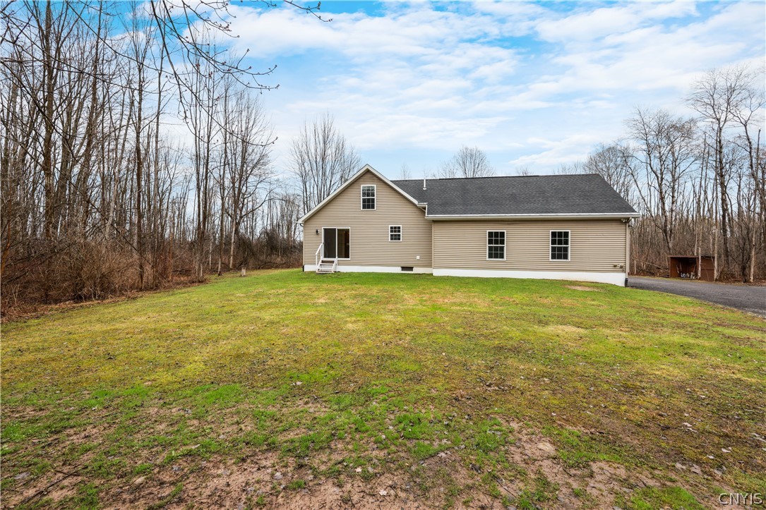 8759 Fergerson Road Cicero, NY 13039 - Photo 4 of 50