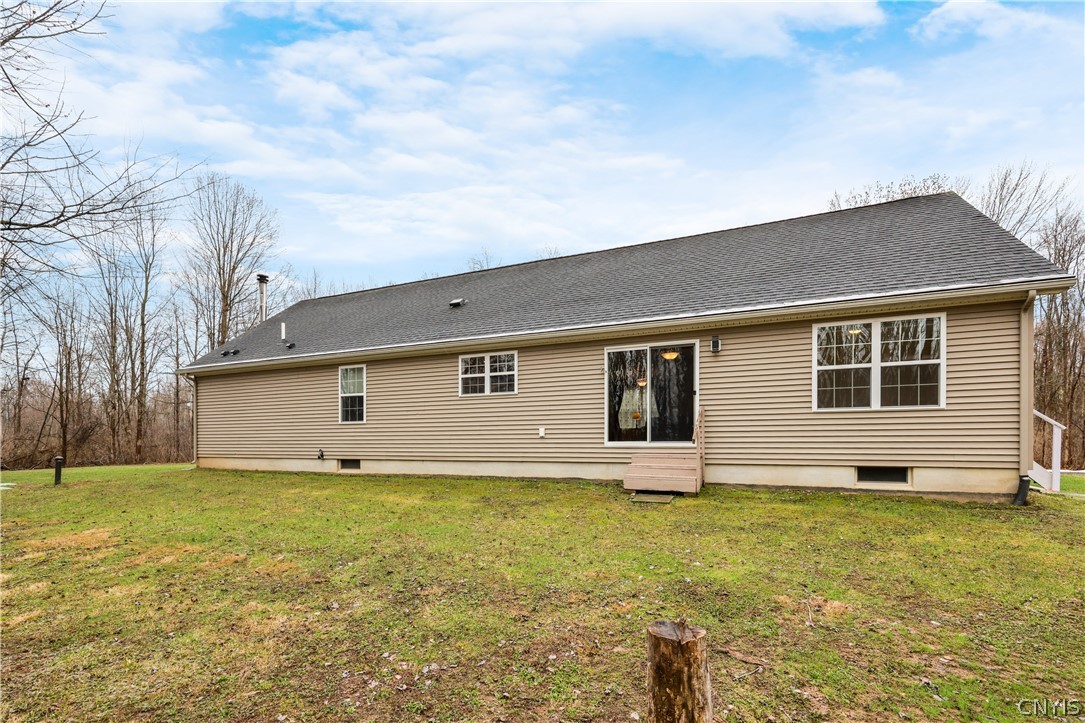 8759 Fergerson Road Cicero, NY 13039 - Photo 5 of 50