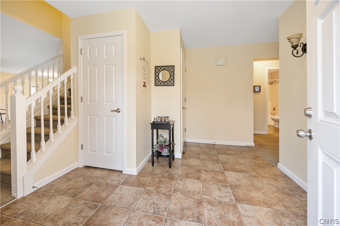 8759 Fergerson Road Cicero, NY 13039 - Photo 7 of 50