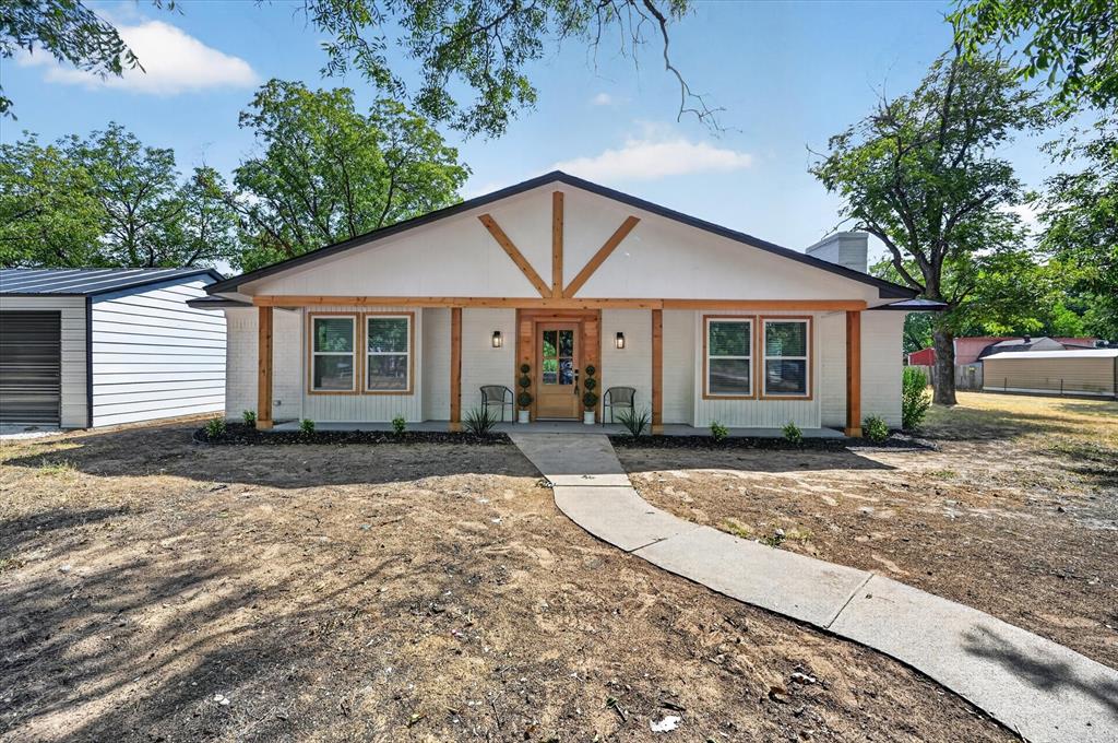 4512 Cross Timber Road Burleson, TX 76028 - Photo 1 of 38 Gallery Image 1