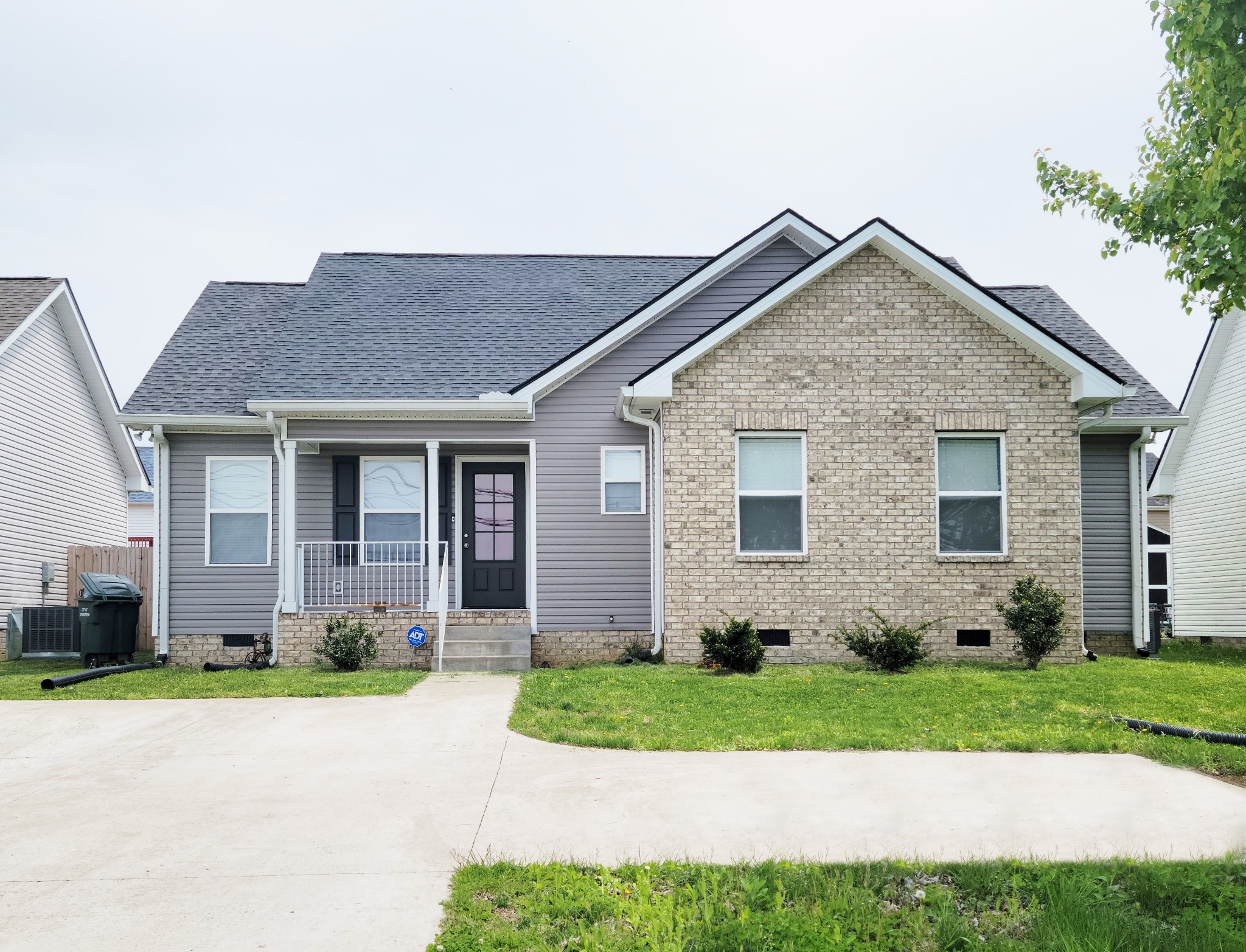 2342 South Main Street Springfield, TN 37172 - Photo 1 of 27 Gallery Image 1