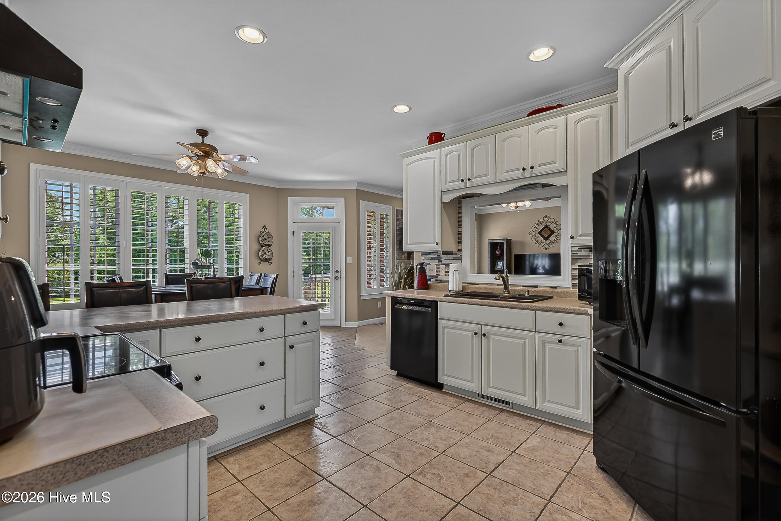 107 Grey Barn Road Jacksonville, NC 28540 - Photo 18 of 51
